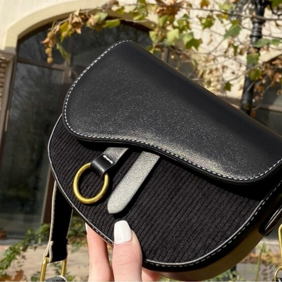 2/$30 Saddle Black PU Shoulder Bag Adjustable Strap - Picture 11 of 12